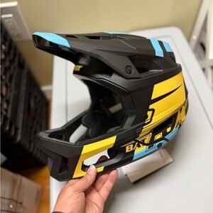 MTB FULL FACE HELMET